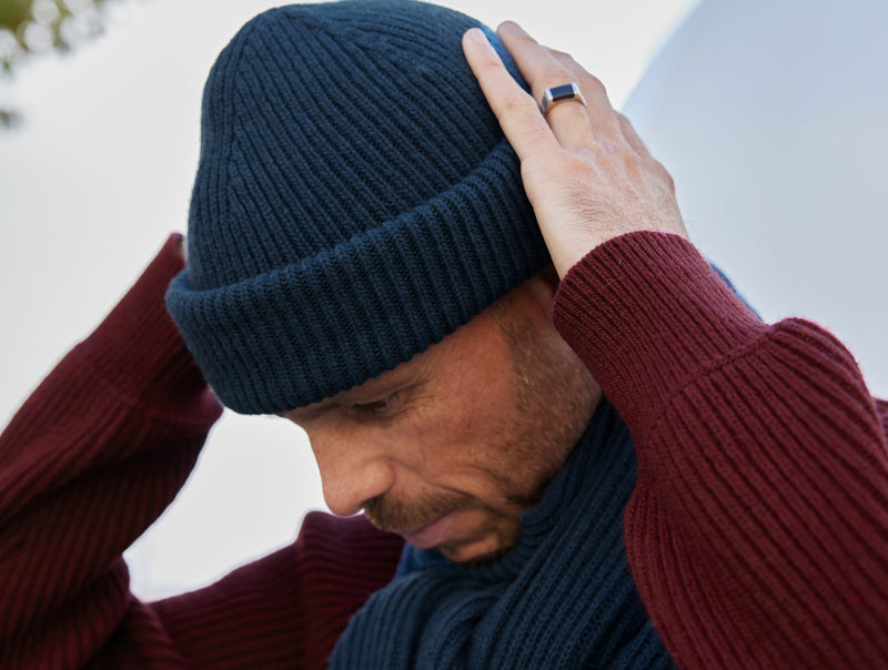 Pétrone bonnet homme bleu pétrole
