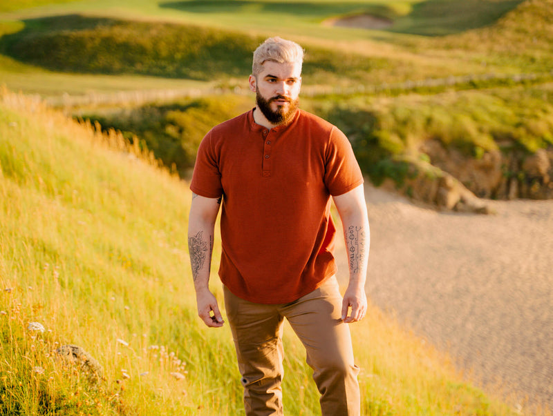 Pétrone Henley cormac manches courtes coton bio Tencel terracotta homme