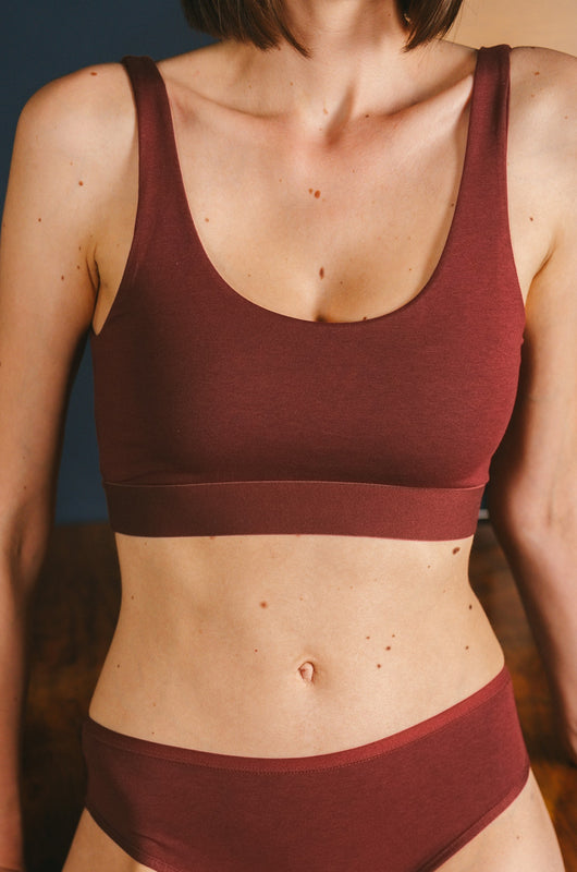 Pétrone brassière croisée bordeaux femme