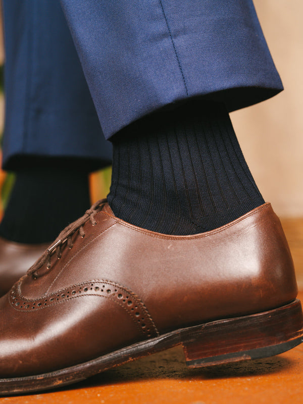 Pétrone chaussettes côtelées mi-mollet en fil d'Ecosse italien bleu marine hommes