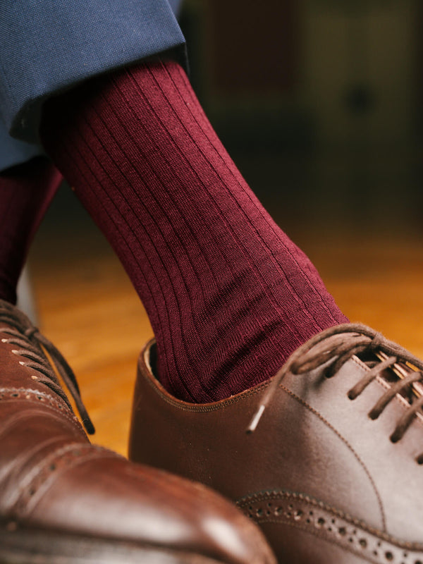 Pétrone chaussettes côtelées mi-mollet en fil d'Ecosse italien bordeaux hommes
