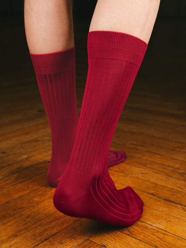 Pétrone chaussettes côtelées mi-mollet en fil d'Ecosse italien rouge hommes