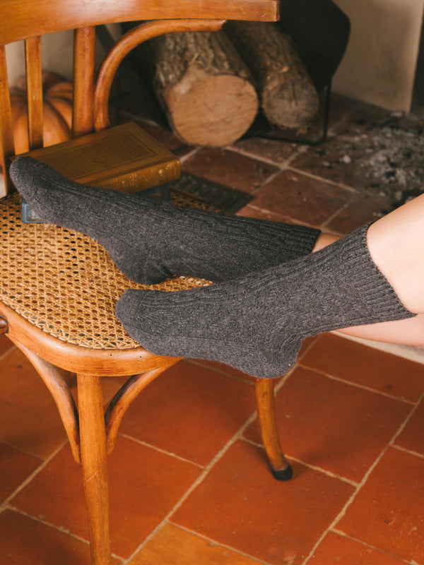 Pétrone chaussettes chaudes maille laine mérinos gris anthracite femme