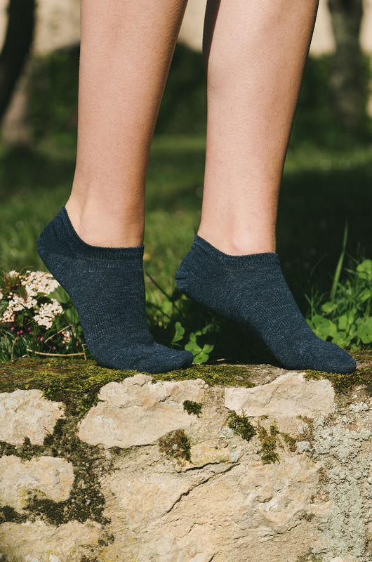 Pétrone chaussettes lin coton bleu marine femme