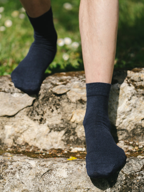 Pétrone chaussettes lin coton bleu marine homme