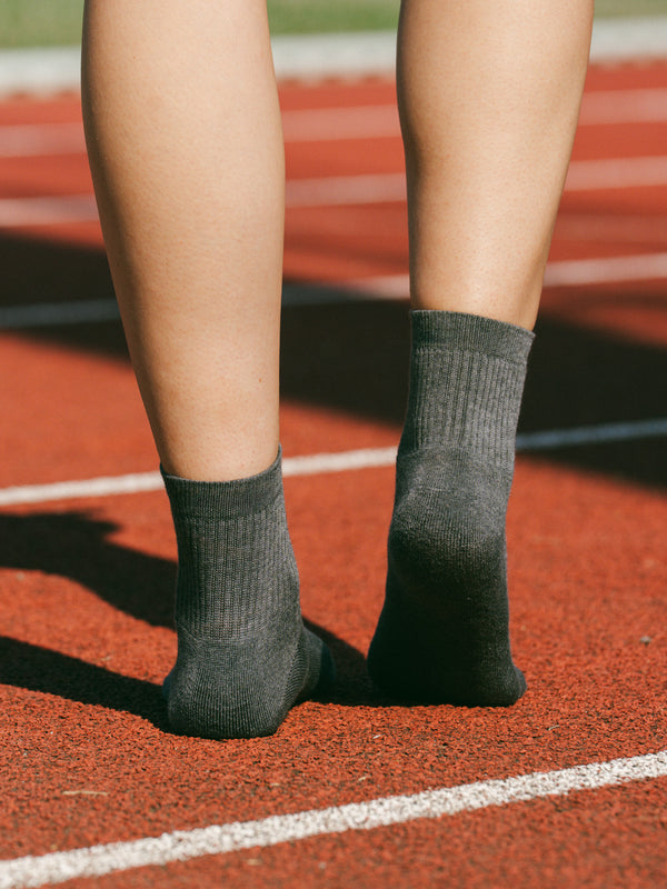 Pétrone chaussettes de tennis coton bio ecocoll gris moyen femme