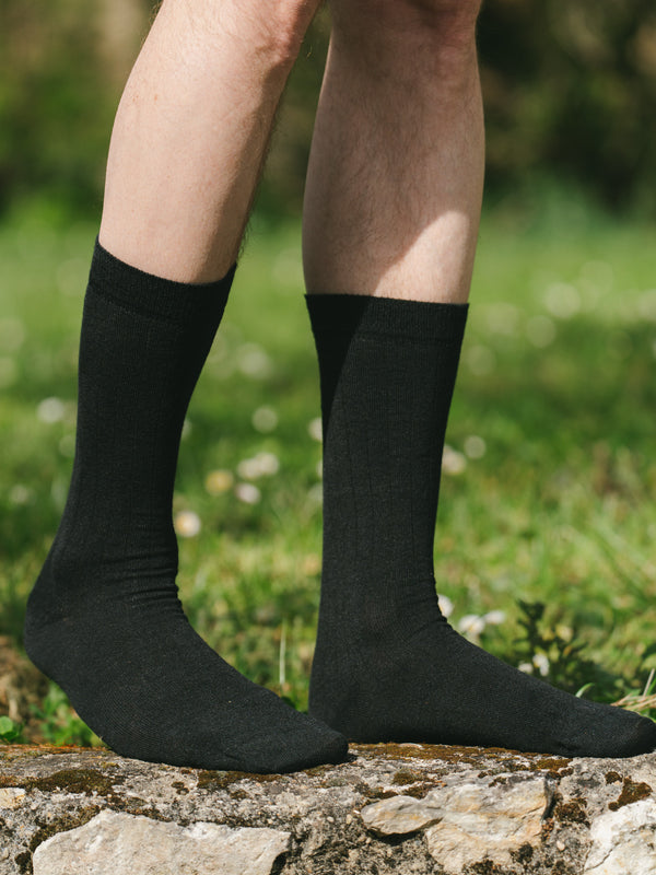 Pétrone chaussettes lin coton noir homme