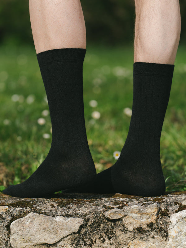 Pétrone chaussettes lin coton noir homme