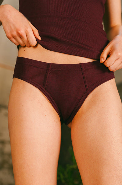 Pétrone culotte côtelée femme confortable coton biologique tencel lyocell bordeaux foncé