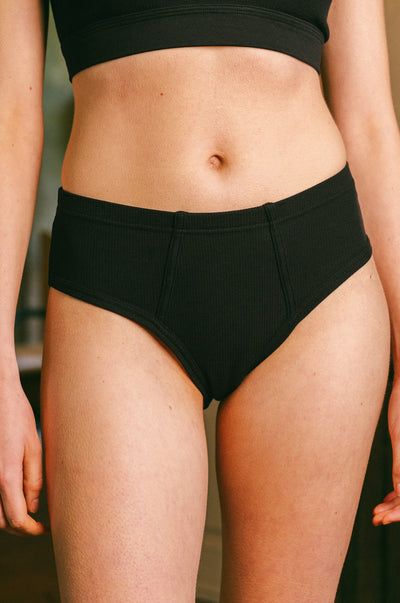 Pétrone culotte côtelée midi femme confortable coton biologique tencel lyocell noir