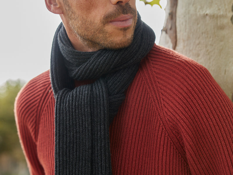 Pétrone écharpe homme zoom gris anthracite chiné