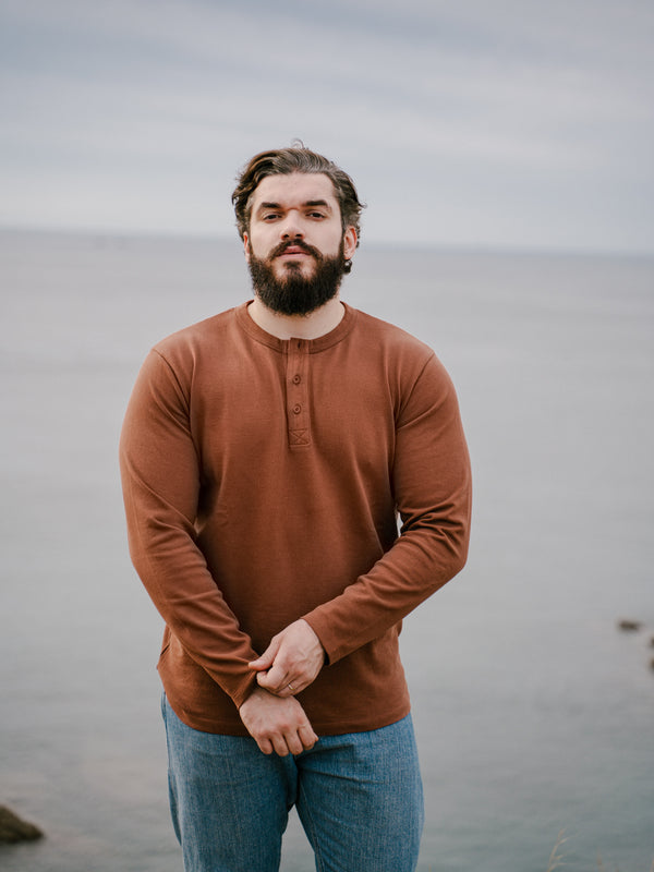 Pétrone Henley cormac manches longues coton bio noisette homme