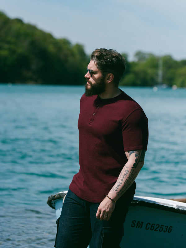 Pétrone Henley cormac manches courtes coton bio Tencel bordaux foncé homme