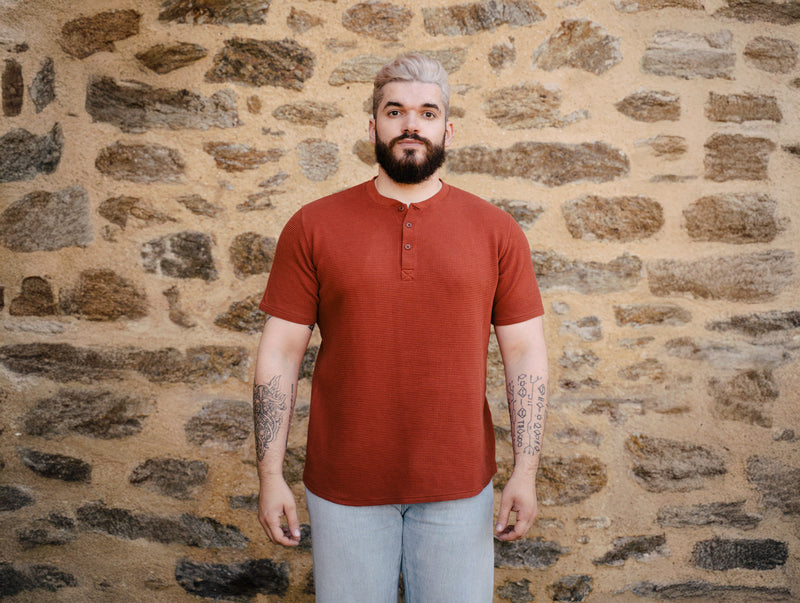 Pétrone Henley cormac manches courtes coton bio Tencel terracotta homme