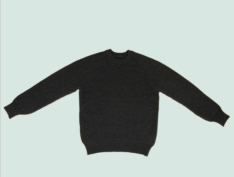 Pétrone Pull Réconfortant gris anthracite chiné homme face