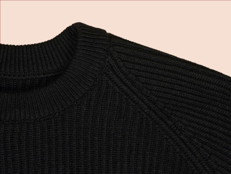 Pétrone Pull Réconfortant noir homme zoom