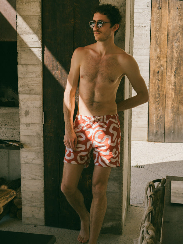 Pétrone short bain polyester recyclé graphique rouille homme
