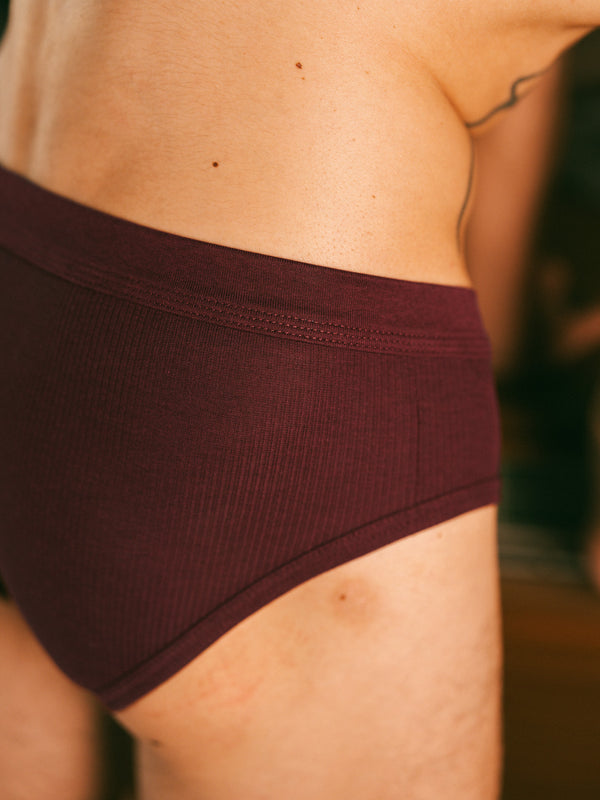 Pétrone slip côtelé homme confortable coton biologique tencel lyocell bordeaux foncé