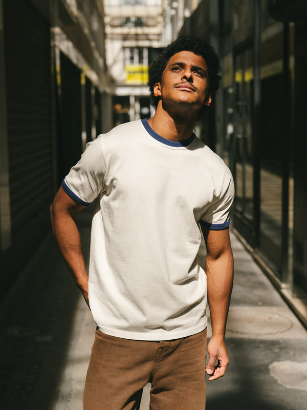 Pétrone T-shirt homme varsity contrasté blanc crème bleu marine coton biologique Tencel Lyocell