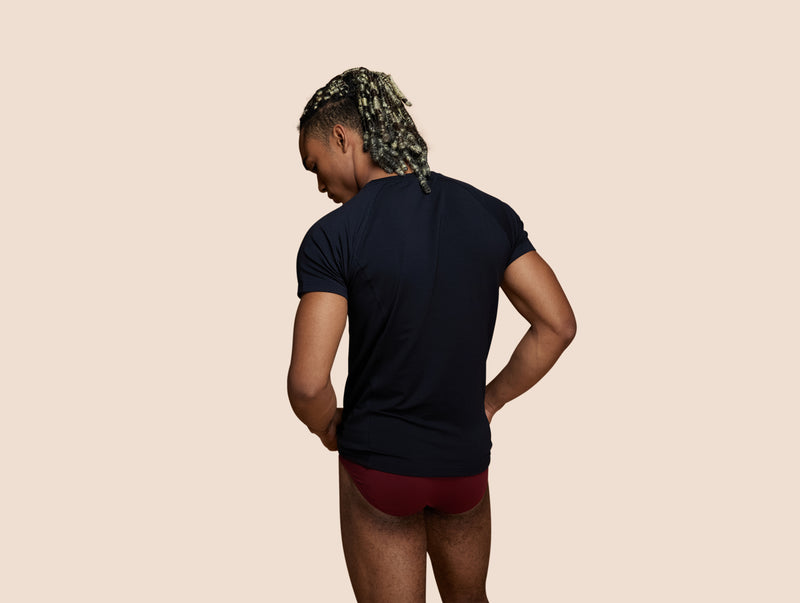 Pétrone T-shirt sport tencel bleu marine homme dos