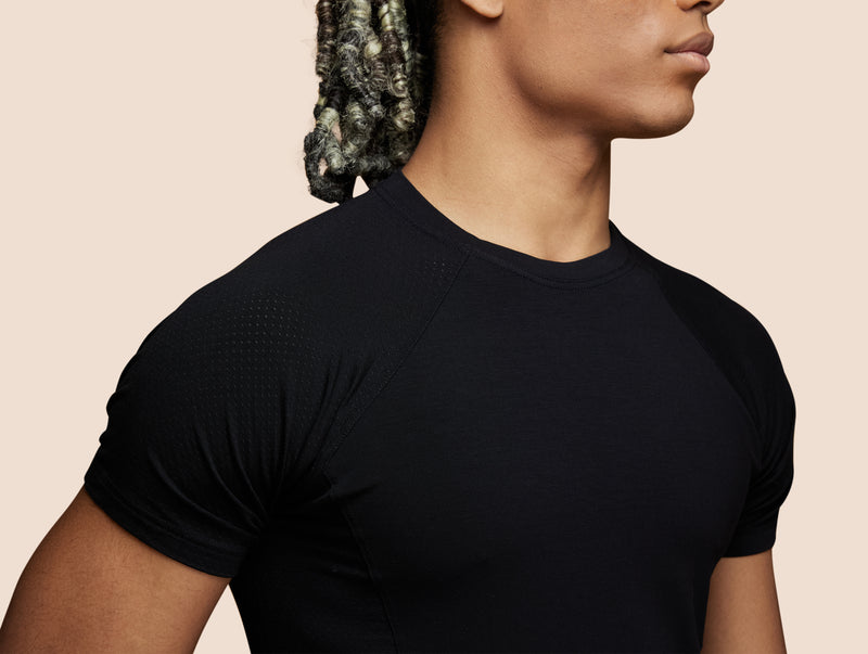 Pétrone T-shirt sport tencel noir homme zoom