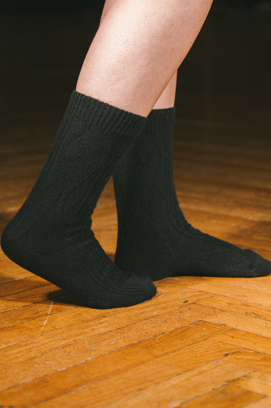 Pétrone chaussettes chaudes maille laine mérinos noir femme vignette