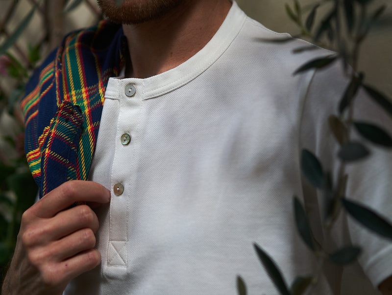 Pétrone Henley manches courtes coton bio blanc crème homme